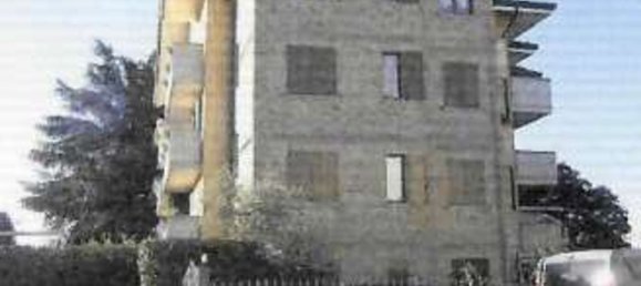 Apartamento de 6 habitaciónes en Limbiate, Italy No. 7802 5