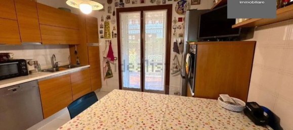 5 rooms House in Desenzano del Garda, Italy No. 311872 11