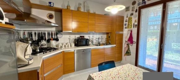 5 rooms House in Desenzano del Garda, Italy No. 311872 18