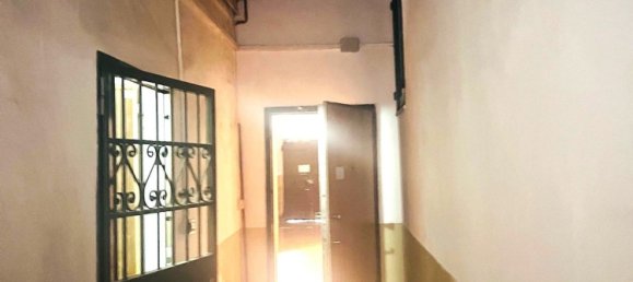 Apartamento T2 em Bologna, Italy N.º 372101 15