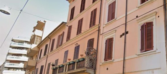 2 Schlafzimmer Wohnung in Bologna, Italy, Nr. 376795 7