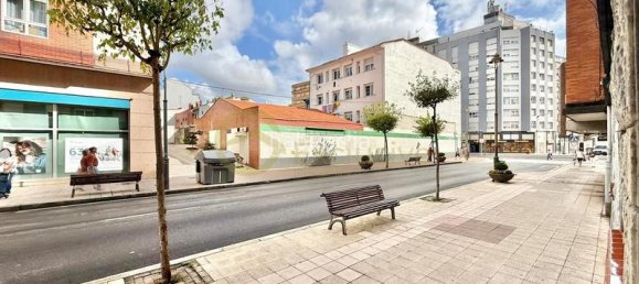 Apartamento de 2 dormitorios en Avilés, Spain No. 172404 19