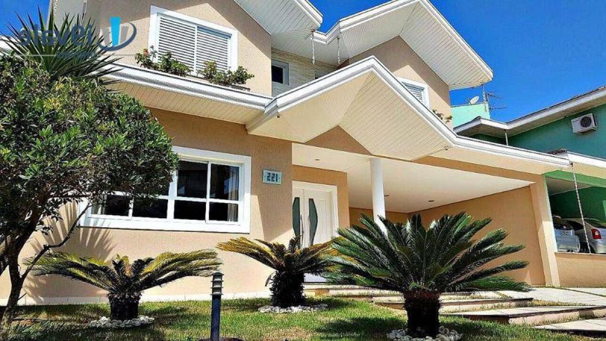 Дом с 4 спальнями в Сан-Паулу, Бразилия № 524965