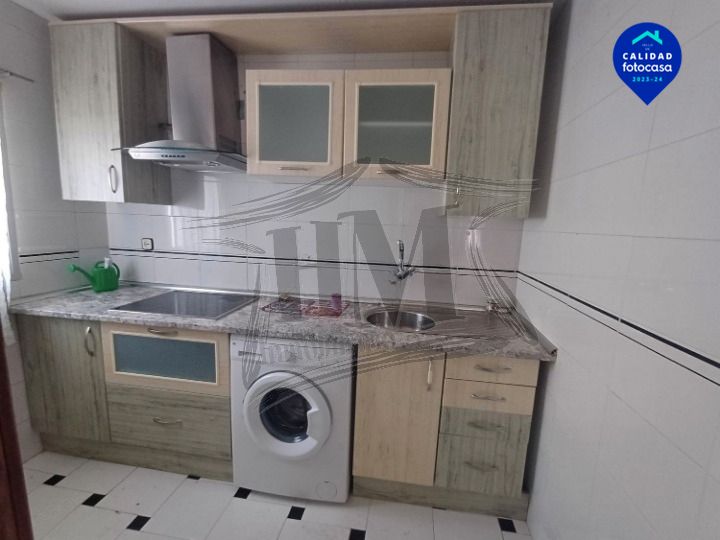 2 bedrooms Apartment in Madrid, Spain No. 175595