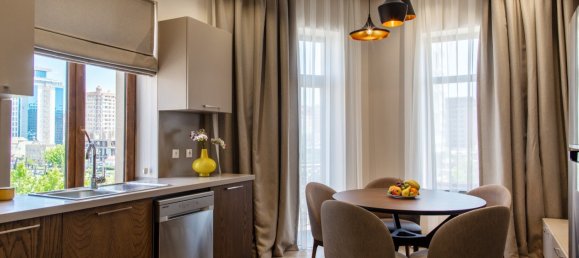 3 Schlafzimmer Wohnung in Nasimi, Azerbaijan, Nr. 1327 8