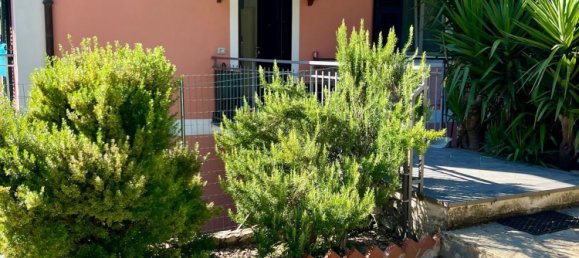 7 rooms Apartment in Genoa, Italy No. 310662 11