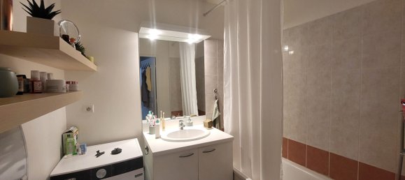 2 bedrooms Apartment in Riorges, France No. 333204 7