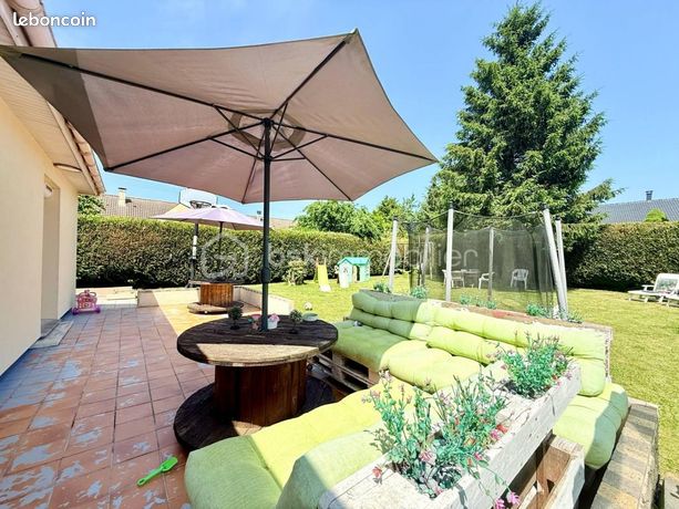 3 bedrooms House in Valdampierre, France No. 305596