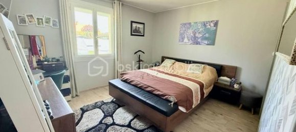 3 bedrooms House in Valdampierre, France No. 305596 9