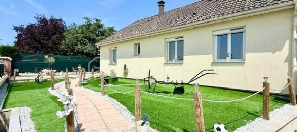 3 bedrooms House in Valdampierre, France No. 305596 14