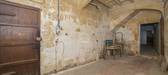 411m² Commercial property in Ciutadella De Menorca, Spain No. 1476 12