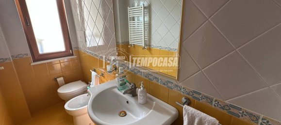 Apartamento de 3 dormitorios en Naples, Italy No. 119971 11