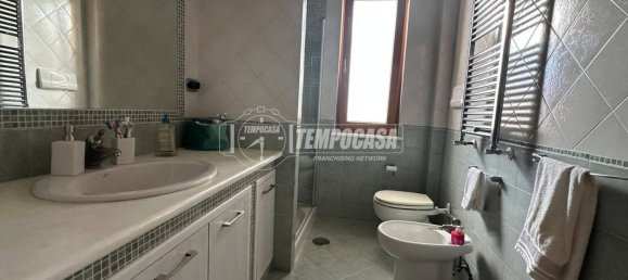 Apartamento de 3 dormitorios en Naples, Italy No. 119971 9