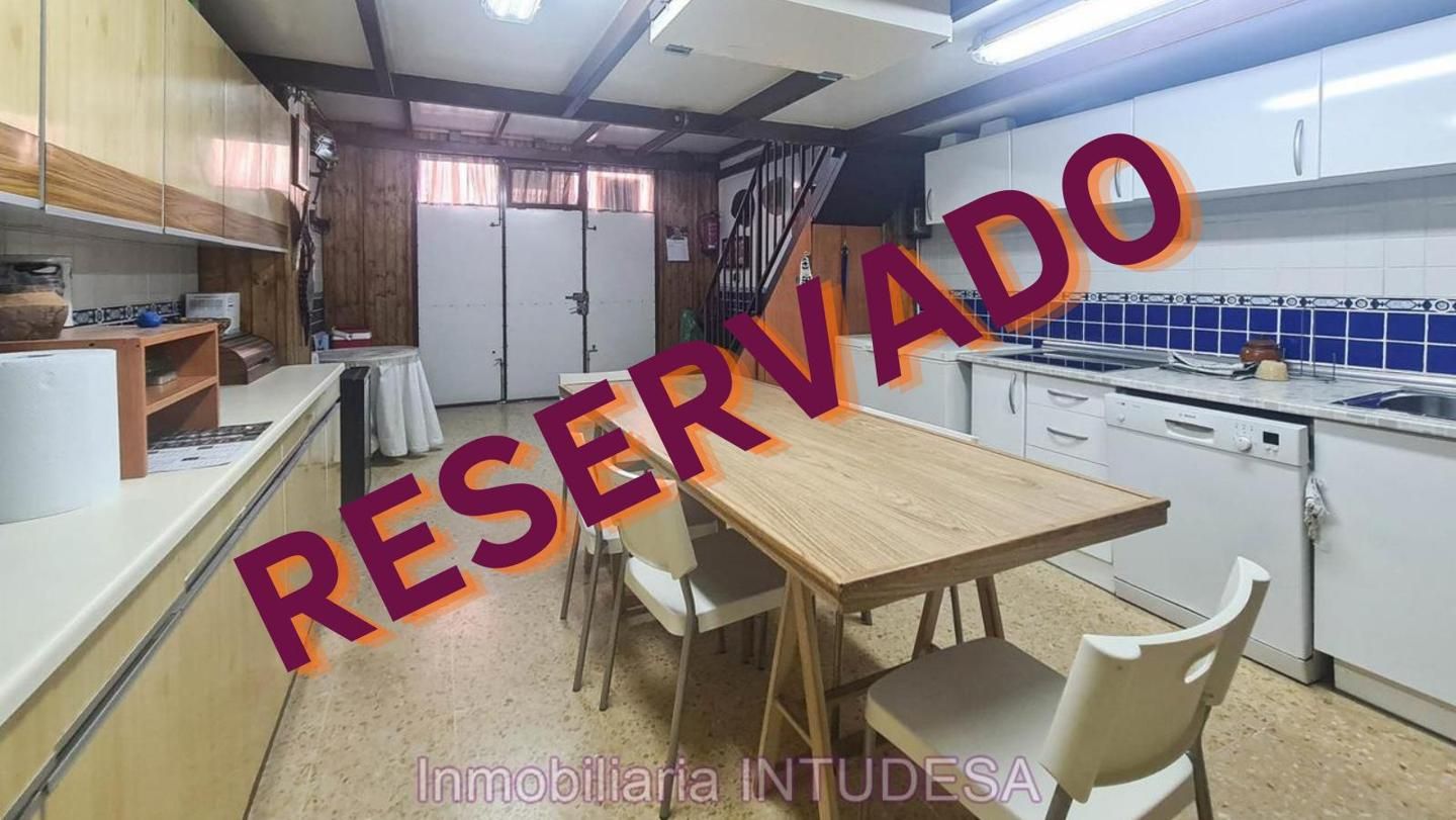 Коммерческая недвижимость 80м² в Наварра, Испания № 116872