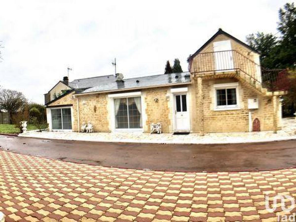 2 bedrooms House in Bagneux, France No. 27146