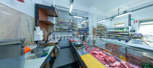 Imóvel comercial de 3 divisões em Genoa, Italy N.º 353334 6