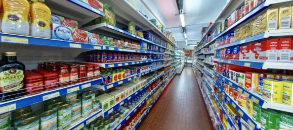 Imóvel comercial de 3 divisões em Genoa, Italy N.º 353334 9