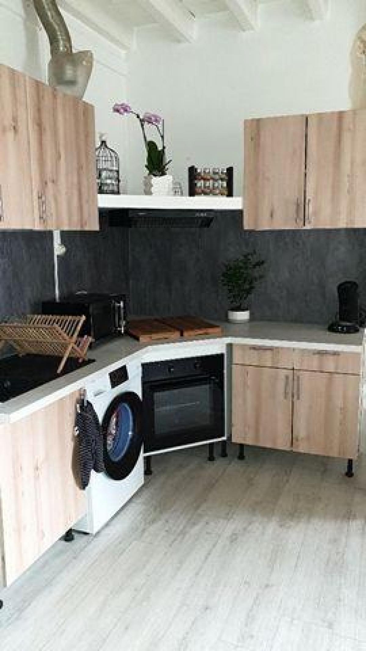 2 bedrooms House in Podensac, France No. 4525