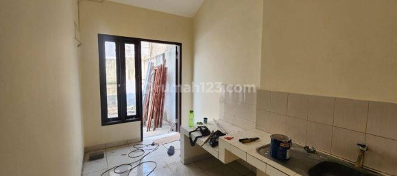 3 bedrooms House in Cengkareng, Indonesia No. 1423 8