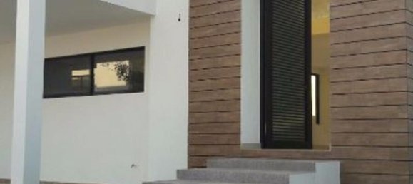 3 bedrooms House in Guanajuato, Mexico No. 164641 2