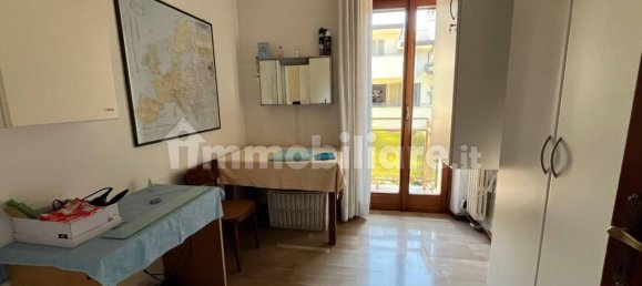 Apartamento de 5 dormitorios en Mariano Comense, Italy No. 259481 28