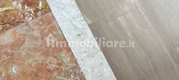 Apartamento de 5 dormitorios en Mariano Comense, Italy No. 259481 33