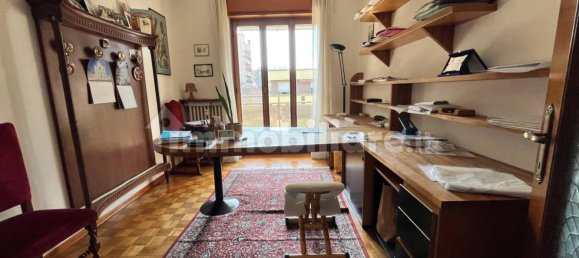 Apartamento de 5 dormitorios en Mariano Comense, Italy No. 259481 30