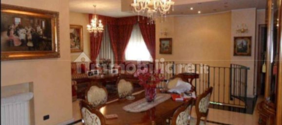 3 bedrooms Villa in Monza, Italy No. 263540 3