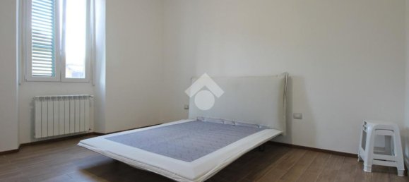 2 bedrooms Apartment in Prato, Italy No. 272073 8