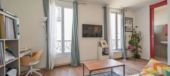 2 rooms Apartment in Paris, France No. 337570 2
