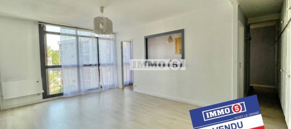 2 bedrooms Apartment in Noisy-le-Grand, France No. 179764 2