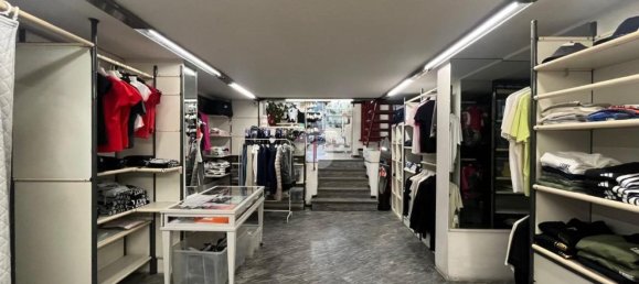 Gewerbliche Immobilie in Rapallo, Italy 190m², Nr. 357006 5