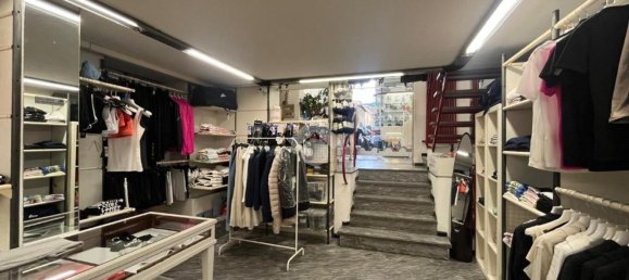 Gewerbliche Immobilie in Rapallo, Italy 190m², Nr. 357006 3