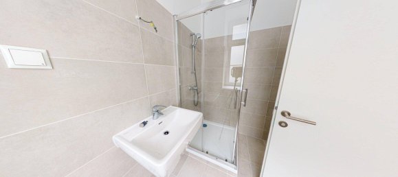 Studio in Vienna, Austria No. 36213 8