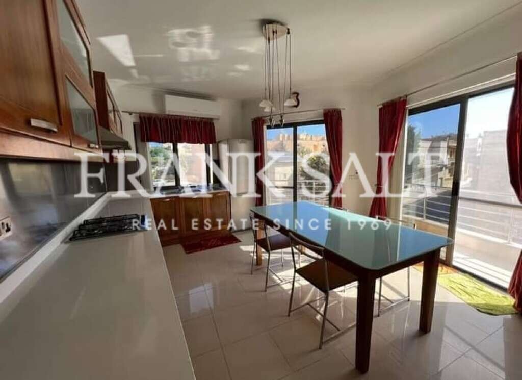 Квартира с 2 спальнями в Кала, Мальта № 5538