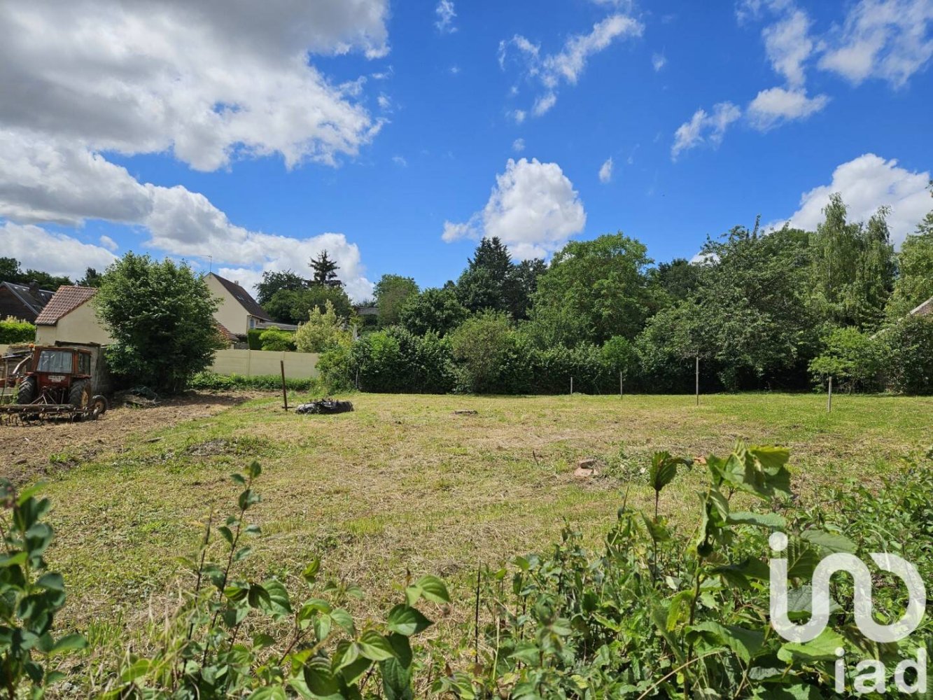 471m² Land in Hardivillers, France No. 260536