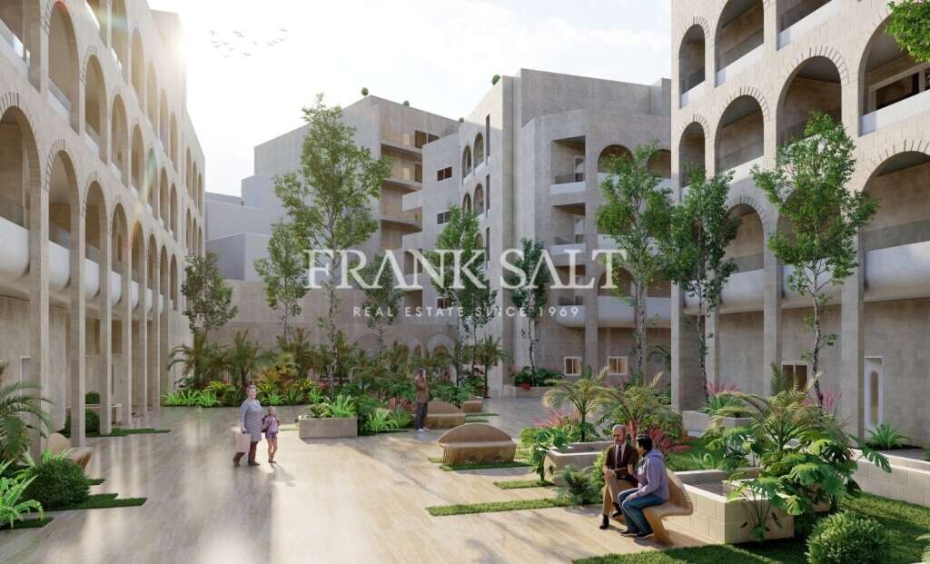 3 bedrooms Apartment in Victoria, Malta No. 1069