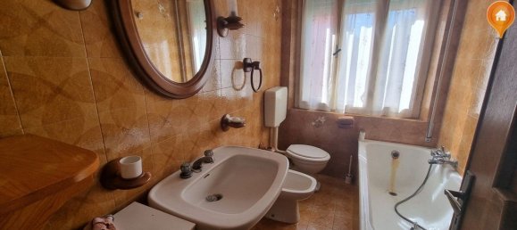 5 rooms House in Masi Torello, Italy No. 169655 14