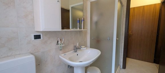 5 rooms House in Masi Torello, Italy No. 169655 12