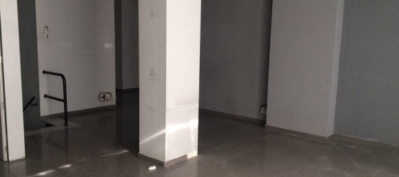 Коммерческая недвижимость 187м² в Куатро Каминос, Испания № 180859 5