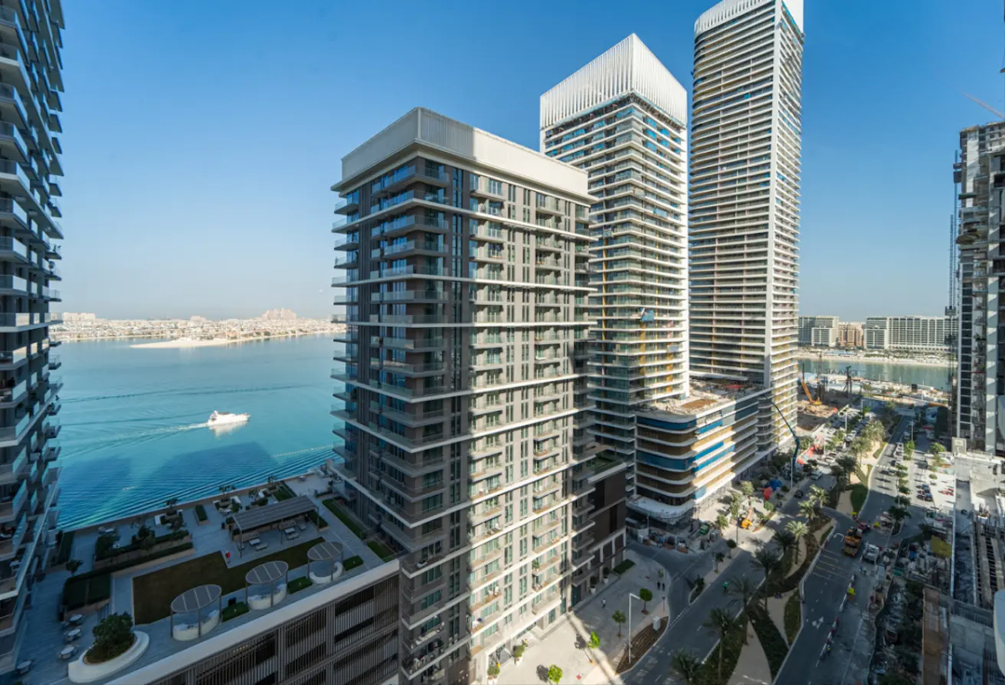 Apartamento T1 em Dubai, UAE N.º 21034