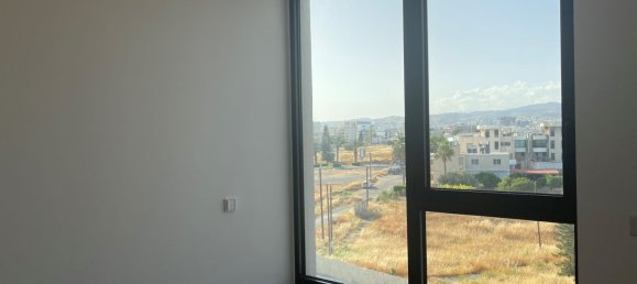 2 Schlafzimmer Wohnung in Agios Athanasios, Cyprus, Nr. 22669 9