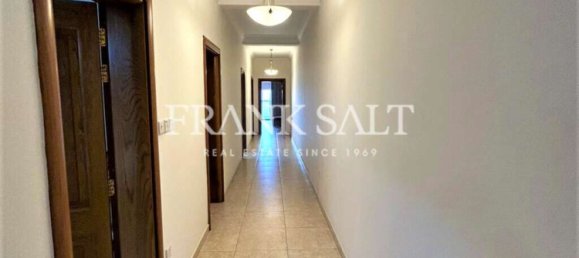 3 bedrooms Apartment in Sliema, Malta No. 3262 7