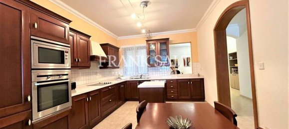 3 bedrooms Apartment in Sliema, Malta No. 3262 6