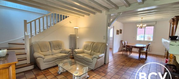 Casa de 4 dormitorios en Luisant, France No. 61376 2