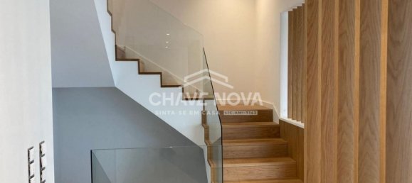 4 chambres Maison à Vila Nova de Gaia, Portugal No. 139948 12