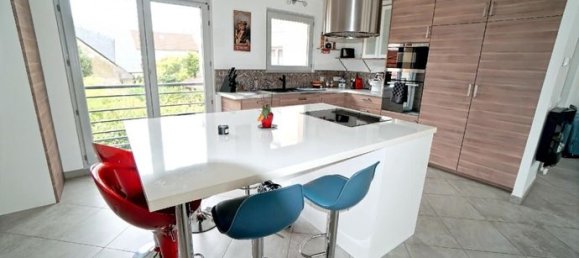 3 bedrooms House in Aulnay-sous-Bois, France No. 311794 3