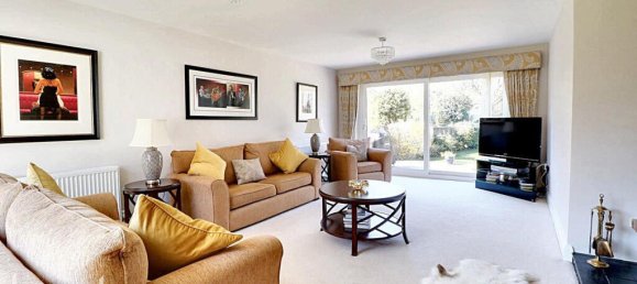 4 bedrooms House in Tatsfield, United Kingdom No. 4731 11