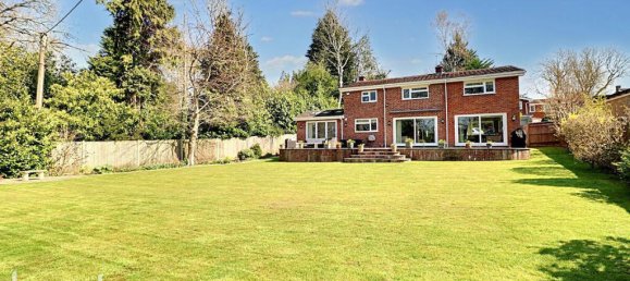 4 bedrooms House in Tatsfield, United Kingdom No. 4731 3