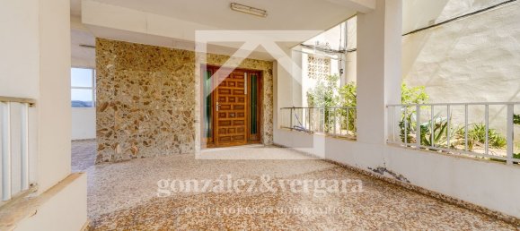 Apartamento de 1 dormitorio en València, Spain No. 154205 3